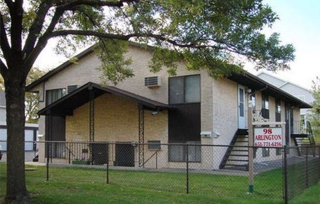 96 Arlington Ave
