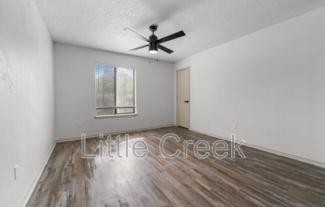 151 E LITTLE CRK RD