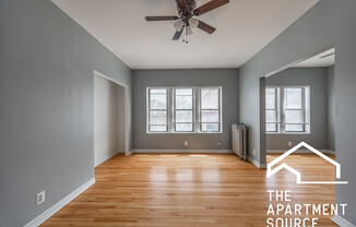 1319 W Estes Ave
