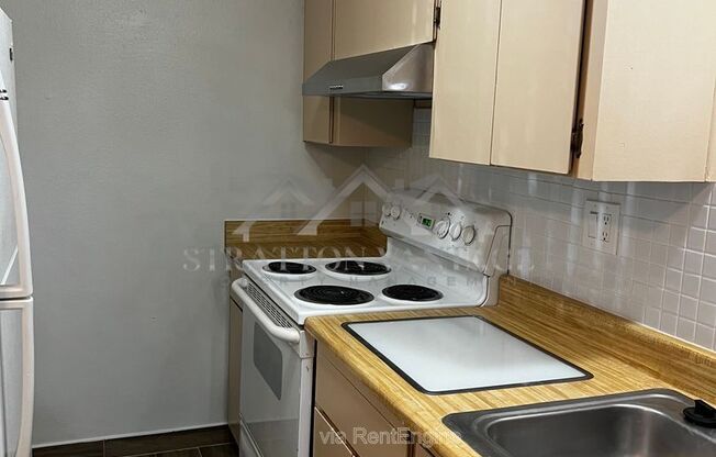 2 beds, 2 baths, 902 sqft, $1,190, Unit 147