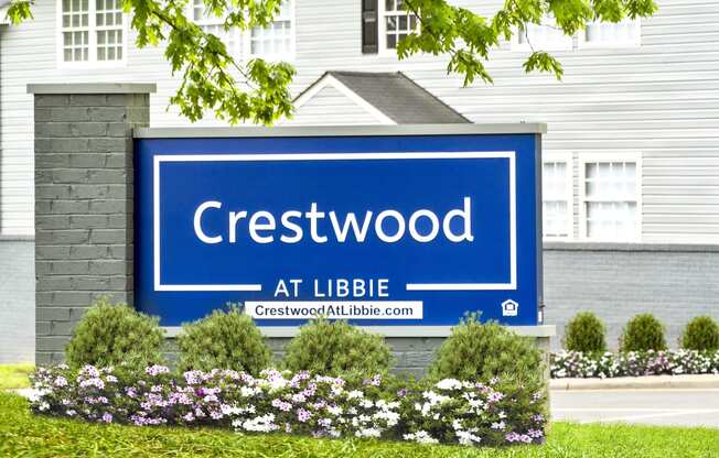 sign at Crestwood at Libbie apartments in Richmond, VA