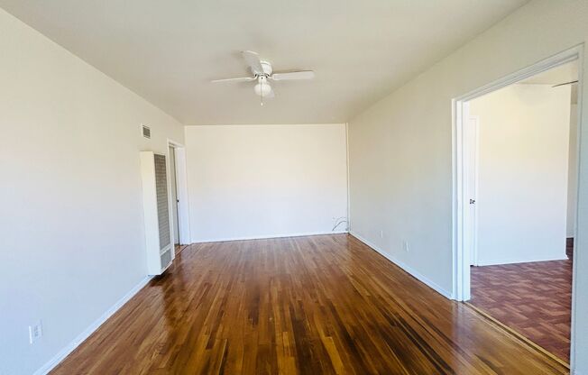 1350 Edgecliffe Apartments
