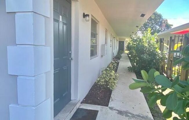 220 SW 8Th St