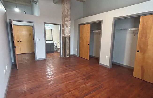 1 bed, 1 bath, 910 sqft, $1,795, Unit 601