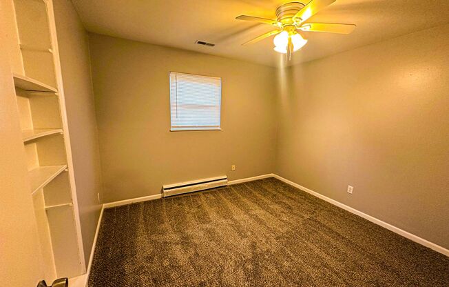 3 beds, 1 bath, $2,000