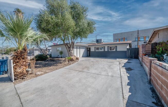 MOVE-IN READY! 4BEDS / 3BATHS HOME WITH SOLAR PANELS NO EXTRA CHARGE!