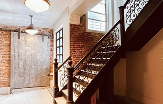 53 W 106 ST