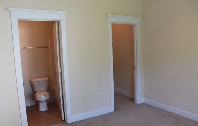 2 beds, 2 baths, $1,800