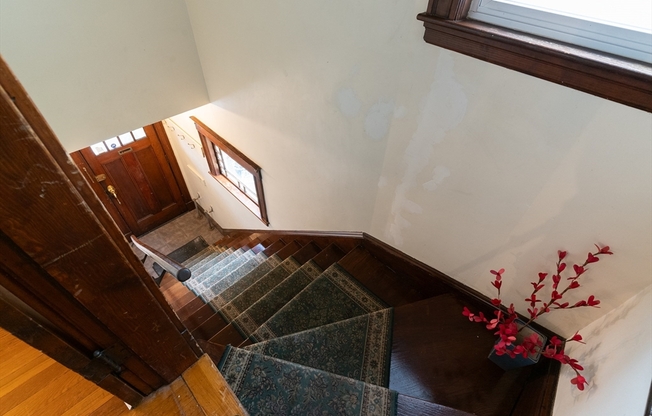 3 beds, 1 bath, 1,182 sqft, $2,800, Unit 1