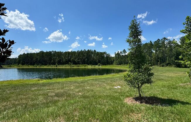 Beautiful 3/3 in Waterford Lakes!