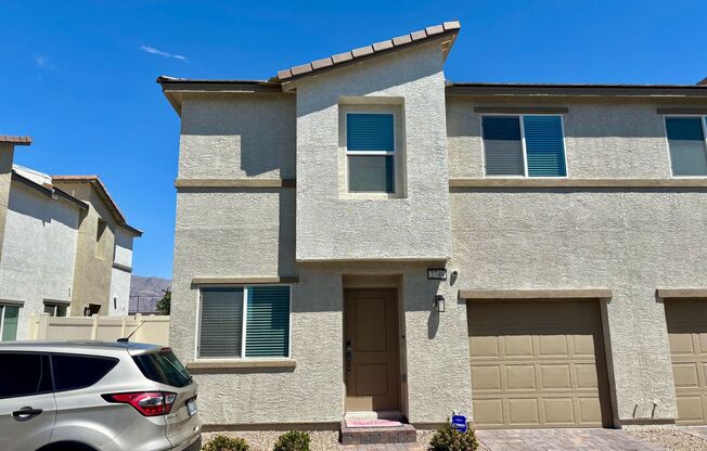 2 Bedroom 2 Bathroom Townhome in Gated Community