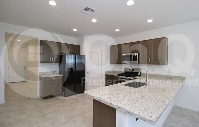 5086 N 88 DR