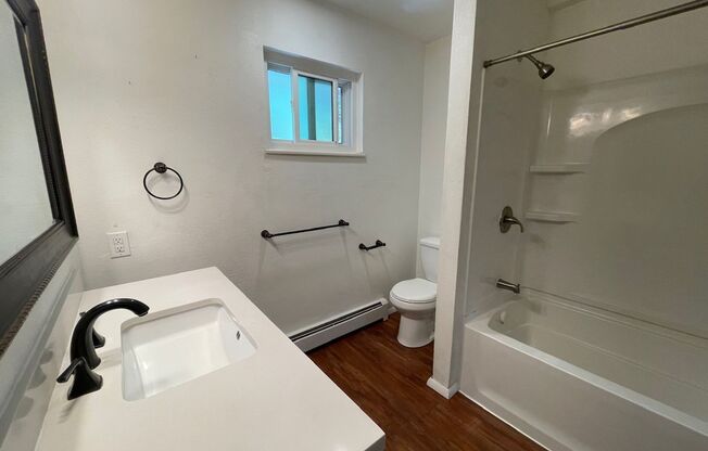 2 beds, 1.5 baths, 1,200 sqft, $1,865, Unit 63NC