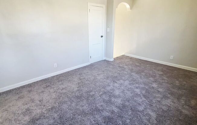 1 bed, 1 bath, 600 sqft, $1,085, Unit 16-1585