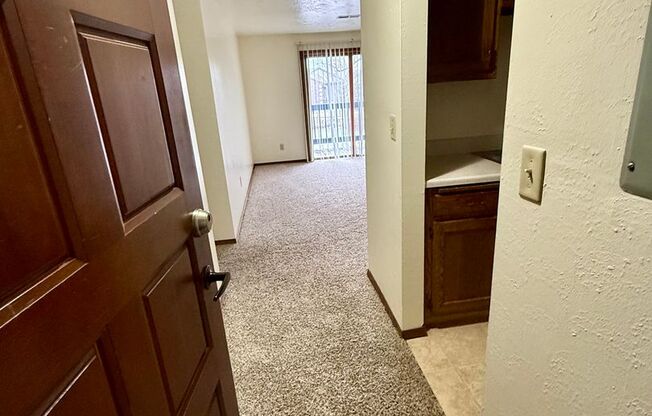 2 beds, 2 baths, 1,029 sqft, $1,169, Unit 1901-022