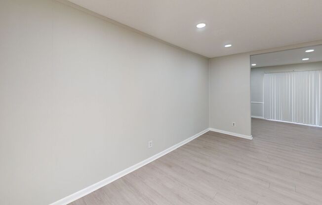 2 beds, 1.5 baths, 1,210 sqft, $1,199, Unit 15-G