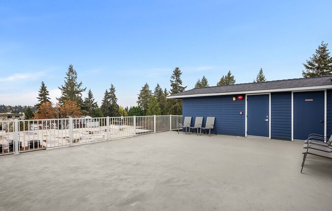 2 beds, 1.5 baths, 860 sqft, $2,250, Unit 404