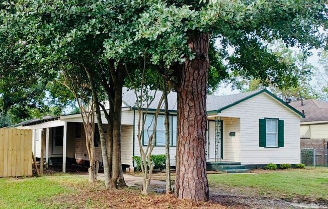 4431 Adams Avenue (4 Bed/2 Bath) Home