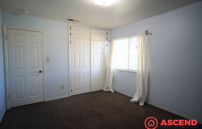 3 beds, 2 baths, $2,200