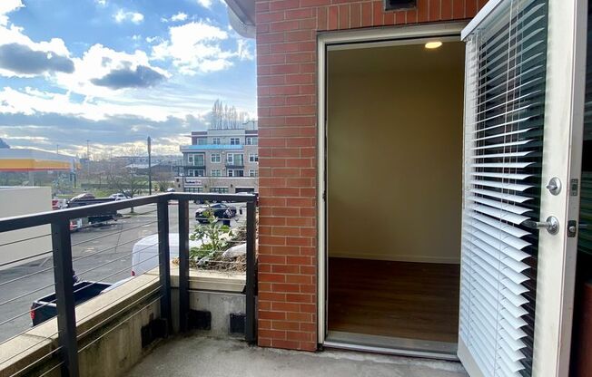 Studio, 1 bath, 175 sqft, $1,275, Unit 217-MFTE