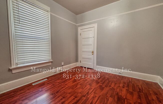 3 beds, 2 baths, $4,085