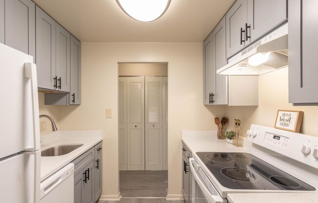 4511 Colony Ct Suite #1203-B