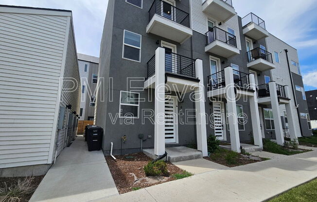 4260 W 13 AVE