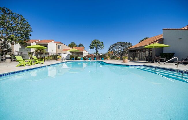 2 beds, 1.5 baths, 890 sqft, $2,550, Unit 261-26