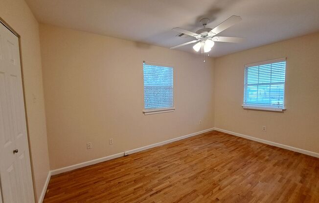 5 beds, 2 baths, 2,119 sqft, $2,200, Unit 2509