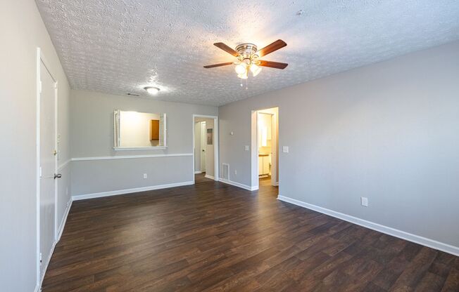 1 bed, 1.5 baths, 700 sqft, $1,200, Unit 1538-L