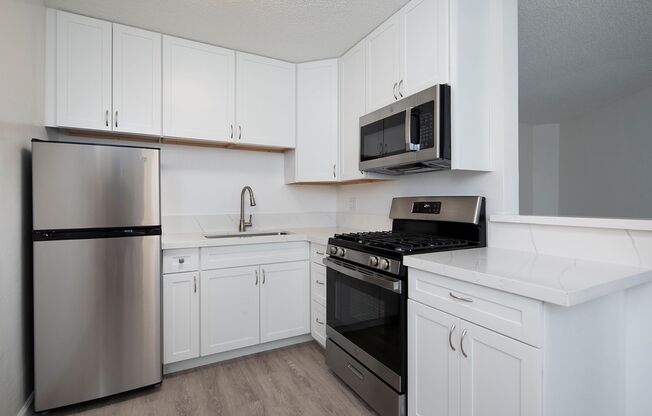 1 bed, 1 bath, $1,995, Unit 57