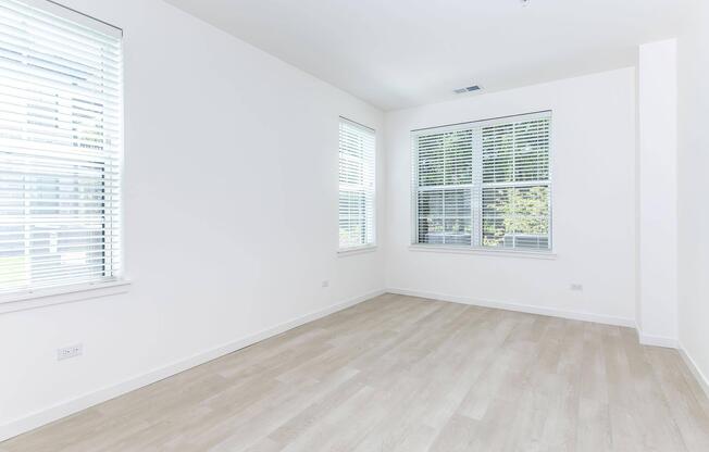 3 beds, 2 baths, 1,330 sqft, $3,100