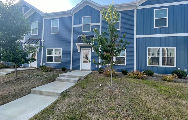 109 DOGWOOD VLG TRL