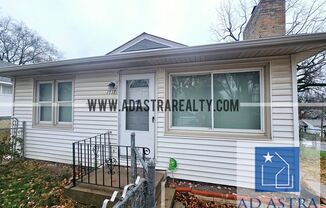 2 beds, 1 bath, $895