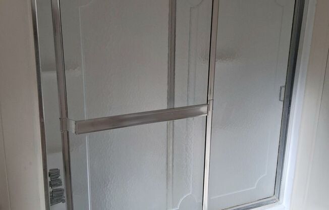 2 beds, 1 bath, 800 sqft, $3,299, Unit 59