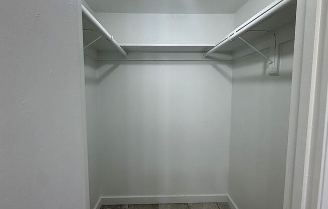 2 beds, 2 baths, 960 sqft, $1,504, Unit LAW15-209