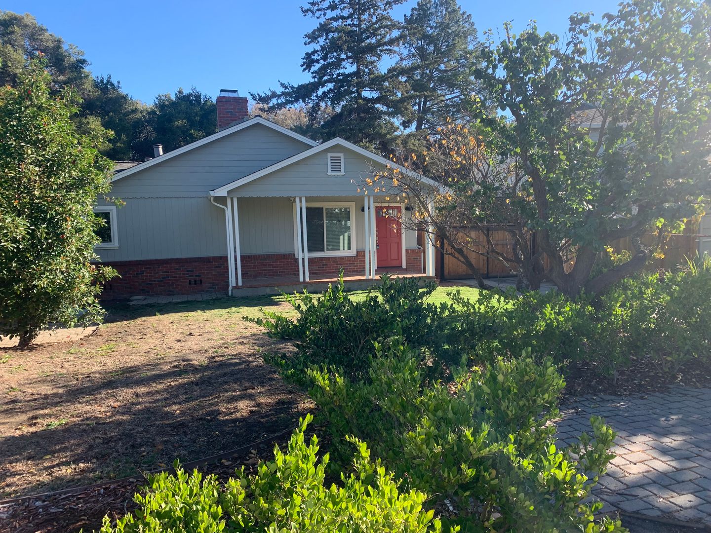 Los Altos, Very Nice  3 Bedroom 2.5 Bath Home.