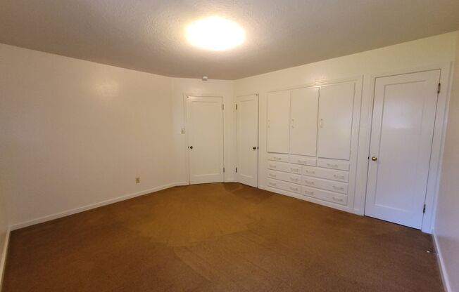 1 bed, 1 bath, 900 sqft, $1,595, Unit 3