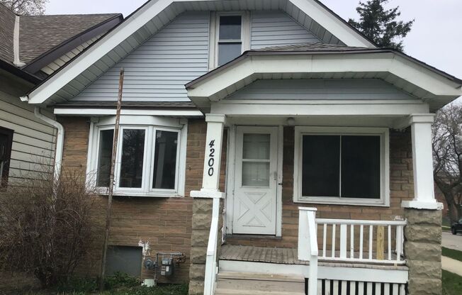 3 Bedroom Single Family Home