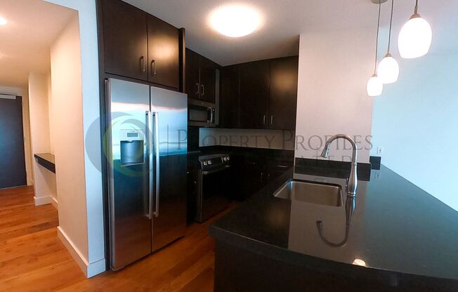 1 bed, 1 bath, $3,200
