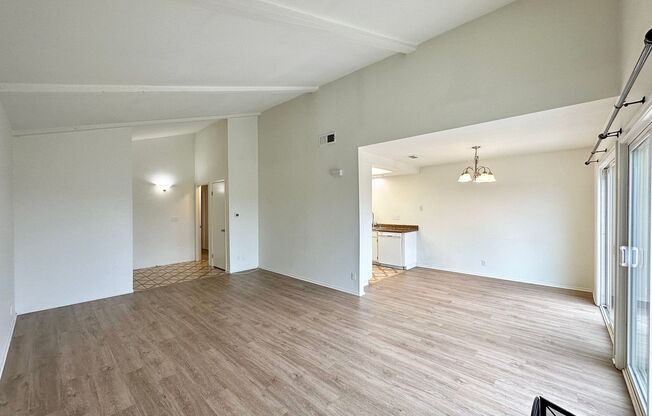 Oxnard | Welcome to the Pearl of Oxnard Dunes! | 2 Bed 2 Bath