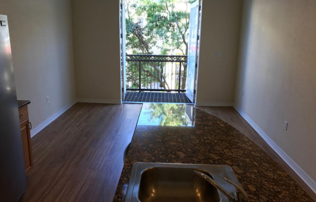 1 bed, 1.5 baths, 1,135 sqft, $2,195, Unit C1-0237 NB