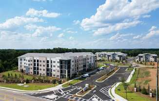 The Crest at South Point New Luxury Apartments in McDonough