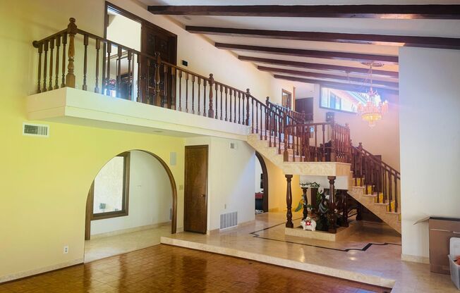 Dream Big, Live Grand at 115 Vientos Rd, Camarillo!