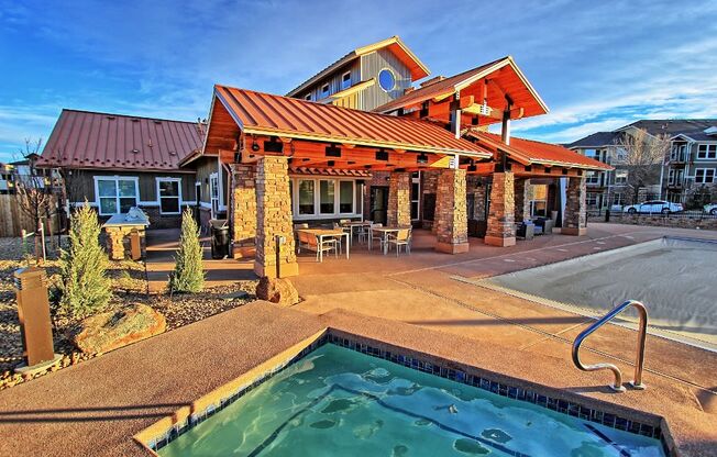 Outdoor Spa and Resident Clubhouse at Ironhorse Apartments near Mill Village