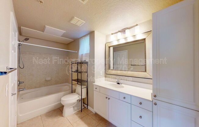 2 beds, 1 bath, 973 sqft, $1,550, Unit 1322
