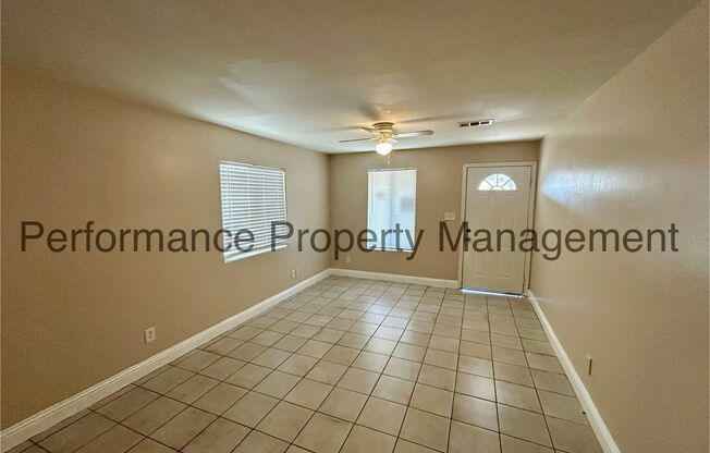 3 beds, 2 baths, $1,700, Unit A