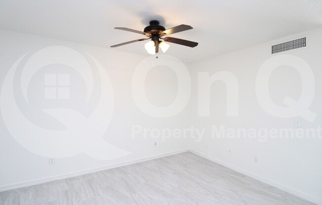 2 beds, 2.5 baths, 1,122 sqft, $1,899, Unit 1215