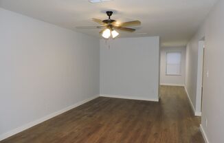 2 beds, 1 bath, $1,250, Unit UNIT A