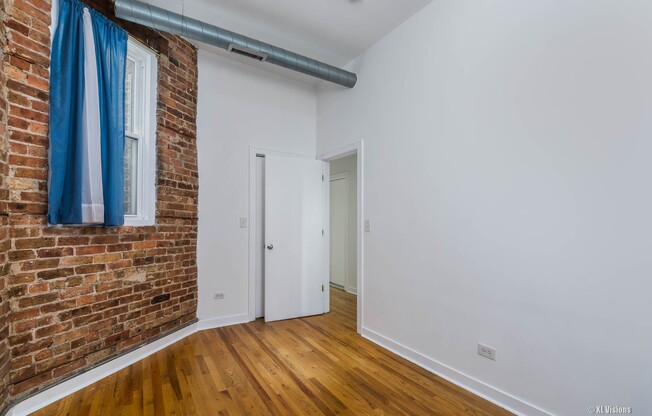 2837 W. Washington Blvd.